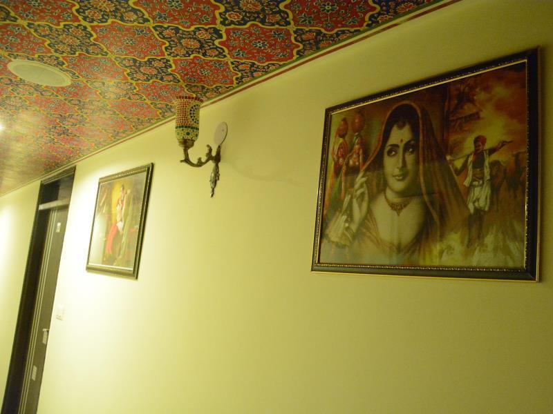 Hotel Surya Garh ชัยปุระ ภายนอก รูปภาพ
