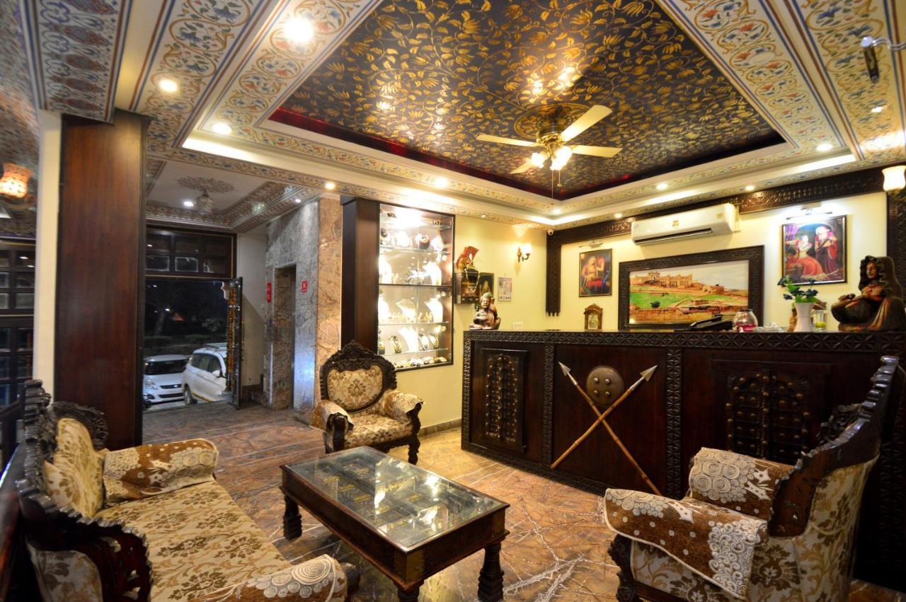 Hotel Surya Garh ชัยปุระ ภายนอก รูปภาพ