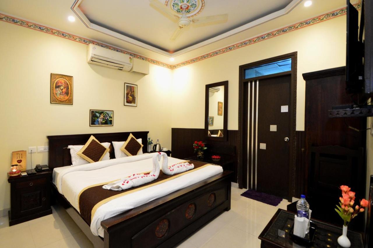 Hotel Surya Garh ชัยปุระ ภายนอก รูปภาพ